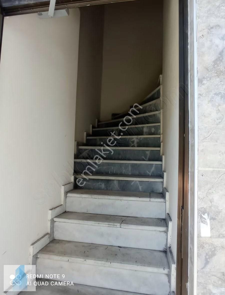 Bağcılar Merkez De Meydana Yakın Satılık 300 M2 İşyeri - Görsel 16