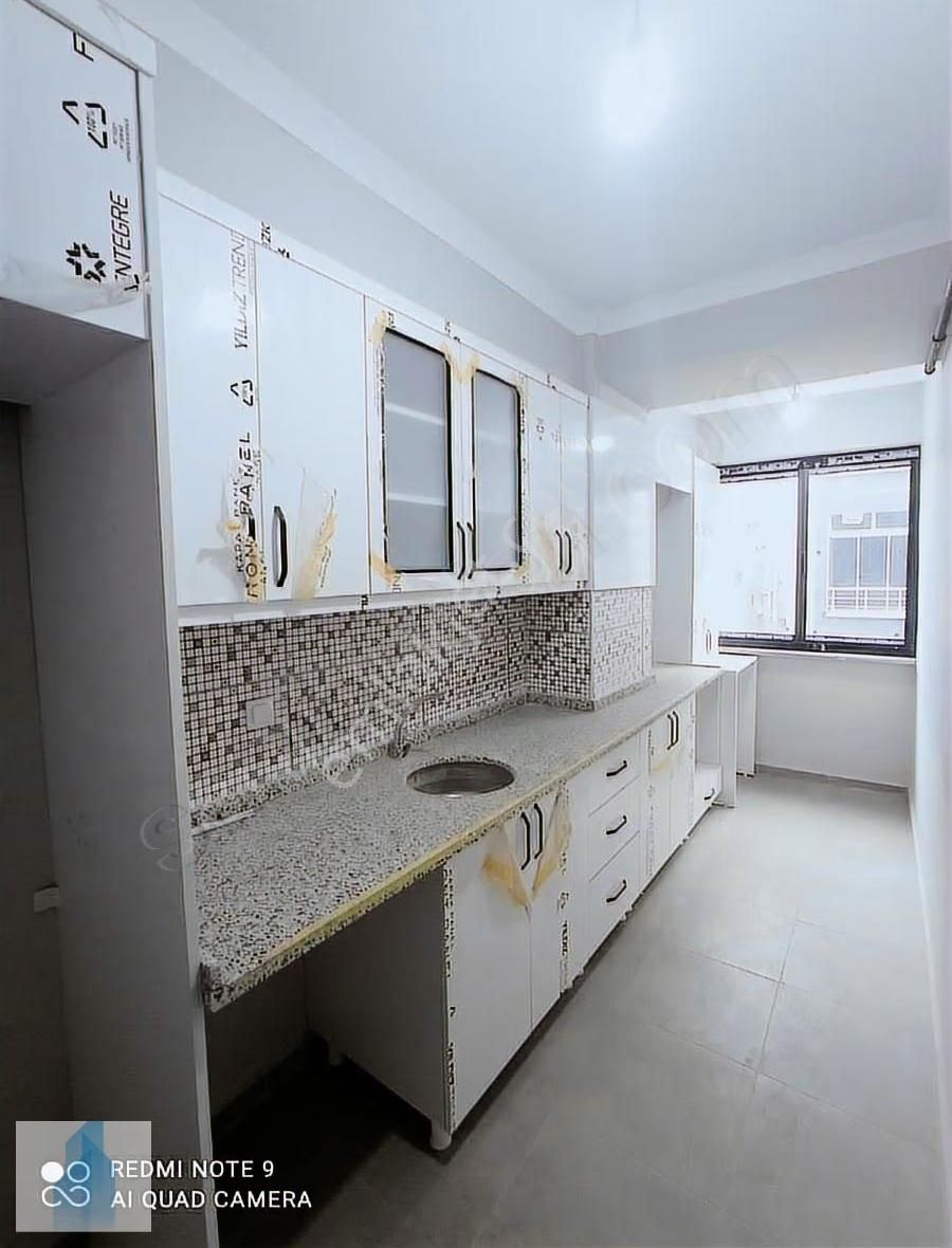 Bağcılar Yıldıztepe De Satılık 2+1 Sıfır Ara Kat Daire - Görsel 4