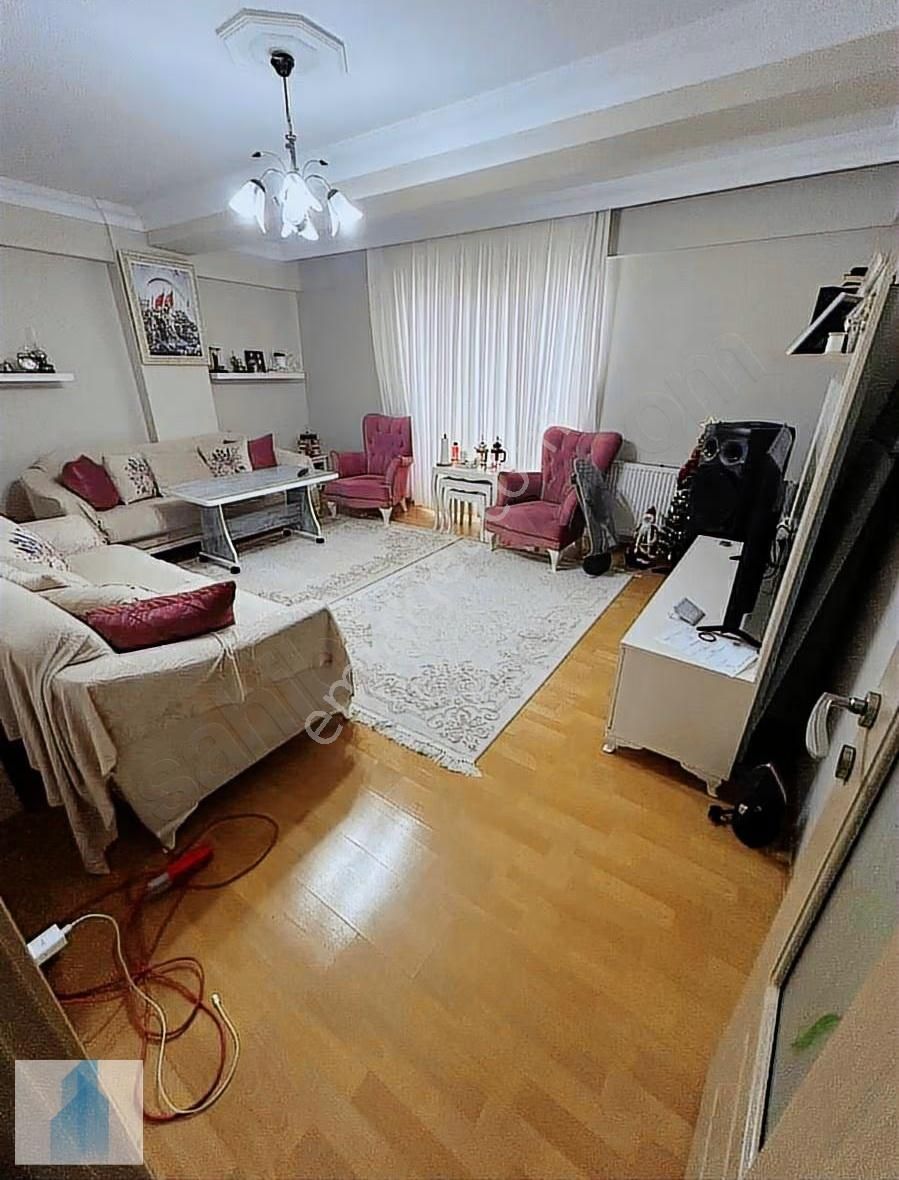 Bağcılar Yıldıztepe De Satılık 3+1,130 M2 Dublex Metro 2 Dakika