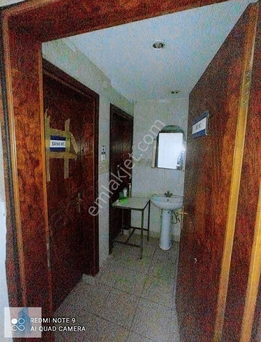 Bağcılarda Kiralık Cadde Üstü 300m2 İşyeri Birçok Sektöre Uygun - Görsel 18