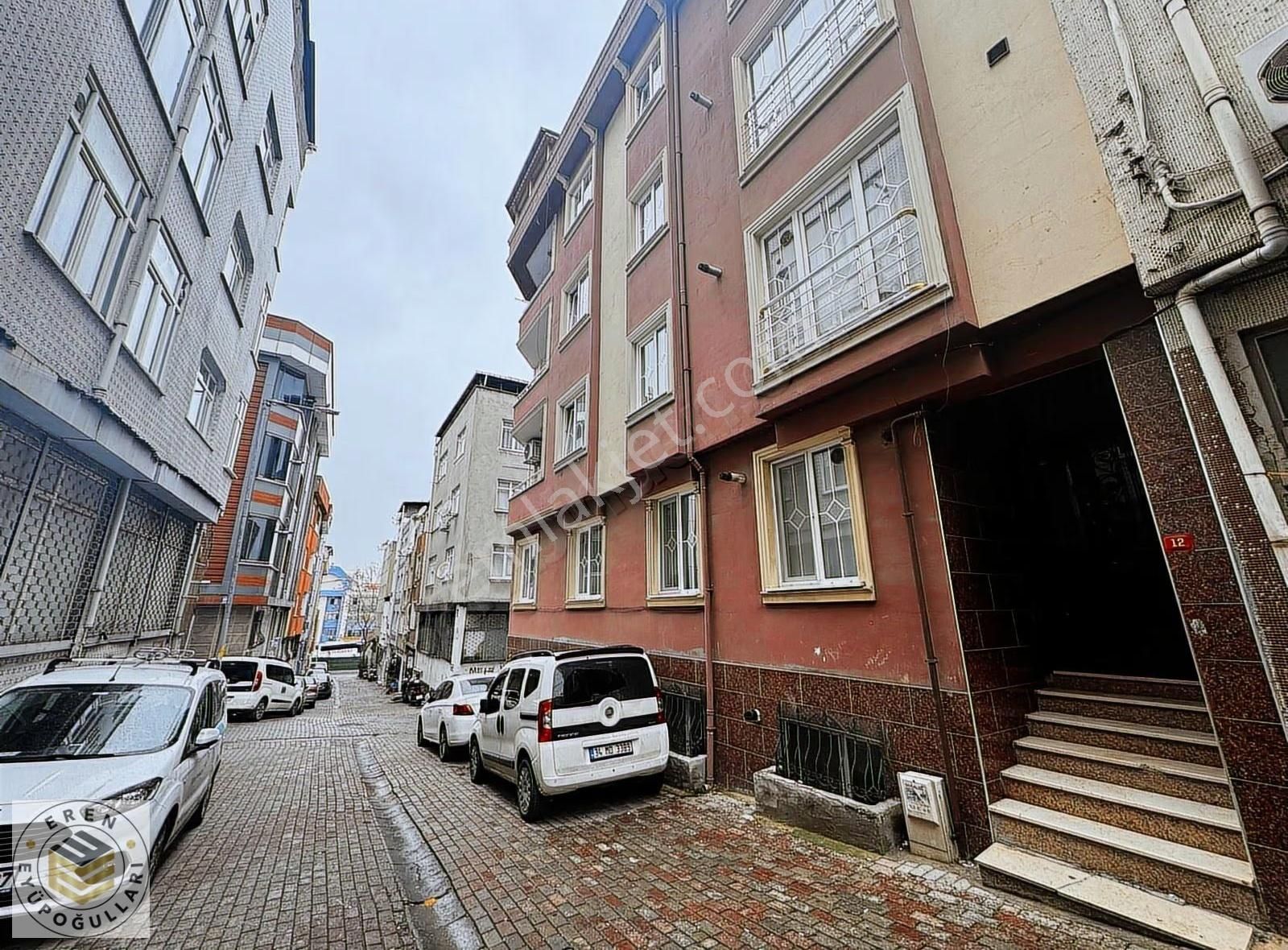 B.paşa Altıntepsi Mah. 3+1 Yüksek Bodrum Kiralık Daire - Görsel 3