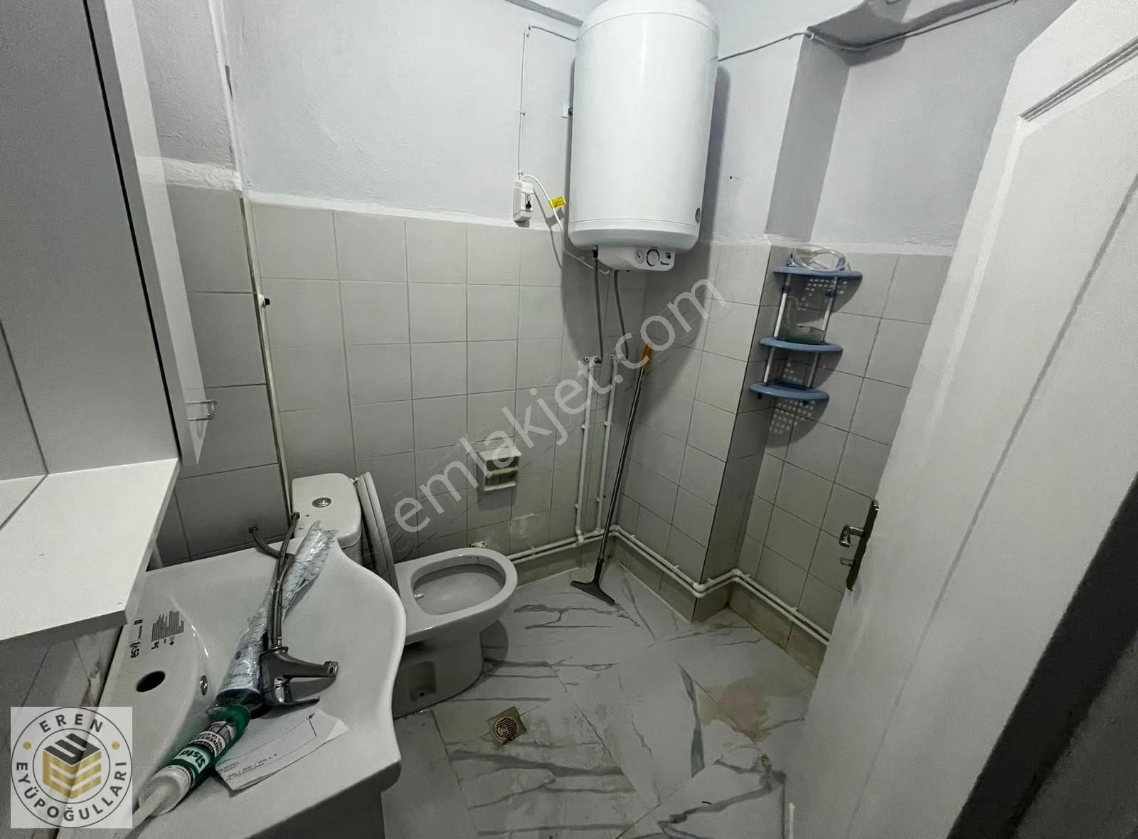 B.paşa Orta Mah. 1+1 Eski Bina Ama İçi Full Yenilenmiş Kiralık - Görsel 8