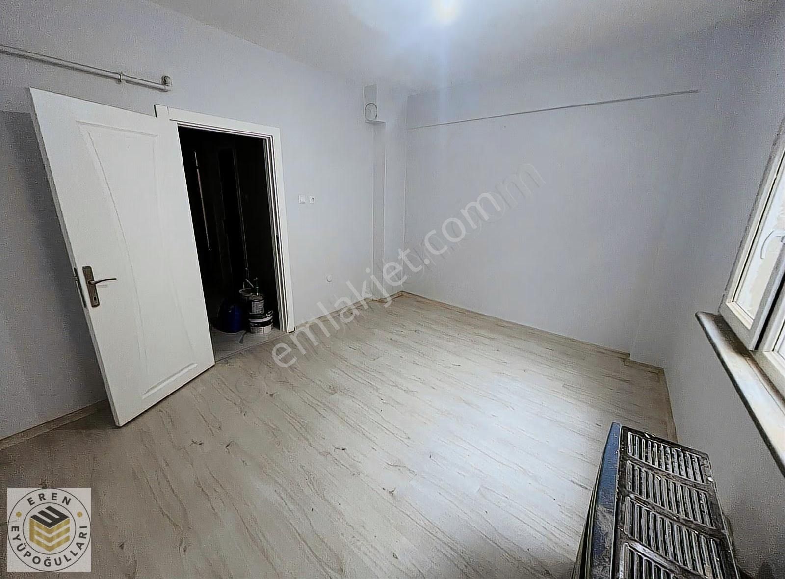 B.paşa Orta Mah. 1+1 Eski Bina Ama İçi Full Yenilenmiş Kiralık - Görsel 3