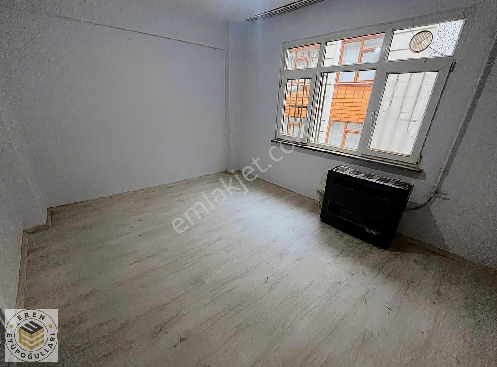 B.paşa Orta Mah. 1+1 Eski Bina Ama İçi Full Yenilenmiş Kiralık - Görsel 7