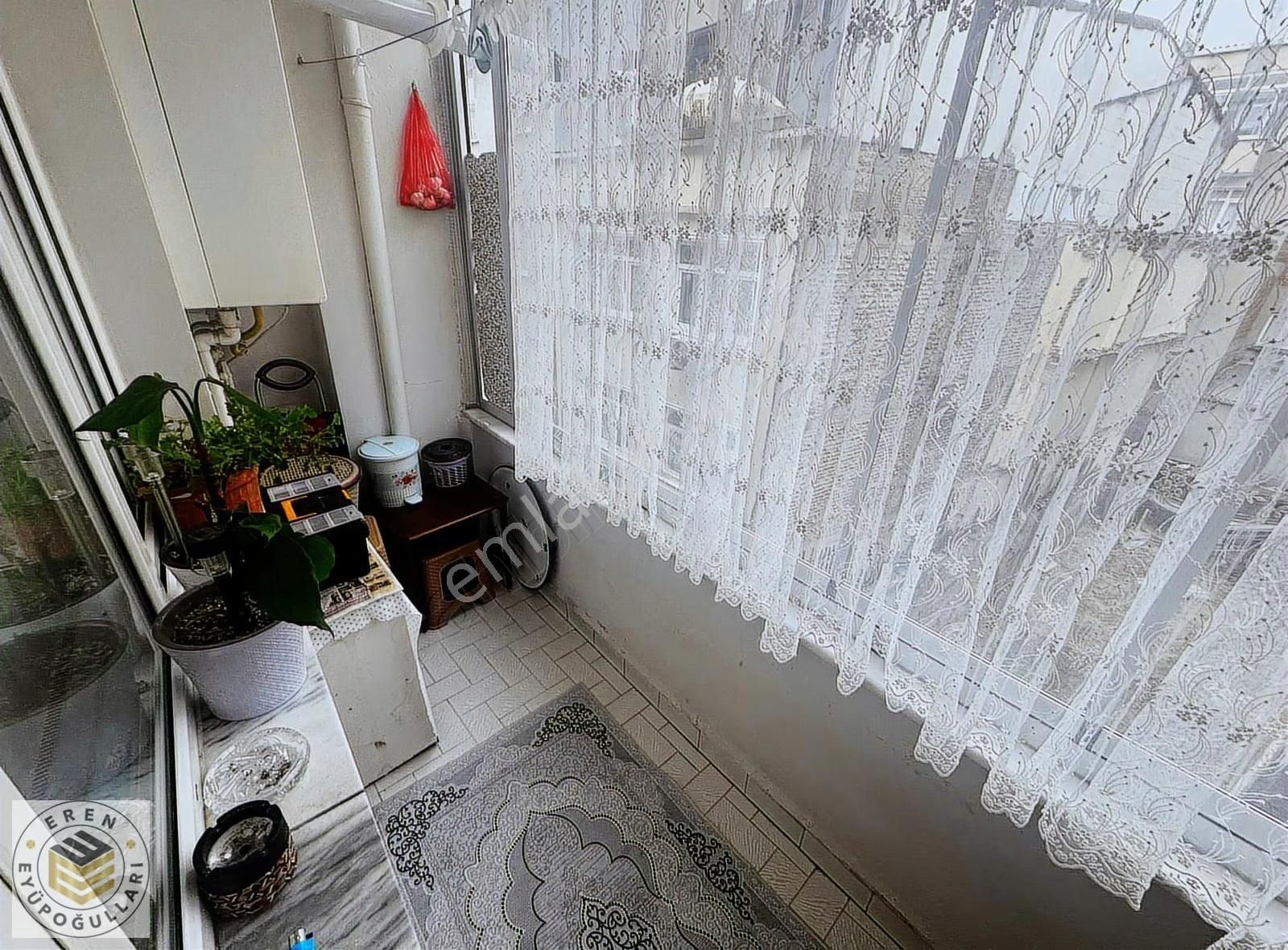 B.paşa Orta Mah. Merkezde 3+1 Ara Kat Satılık Daire - Görsel 13