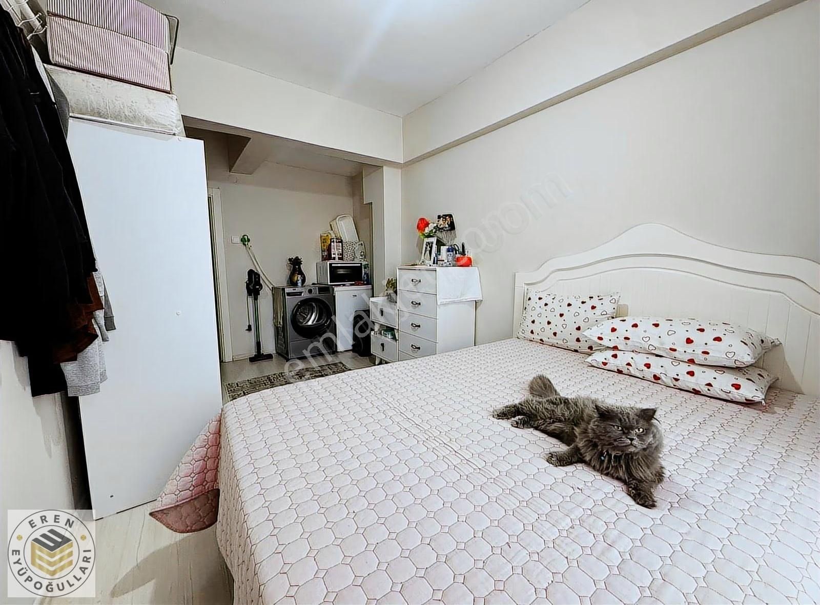 B.paşa Orta Mah. Merkezde 3+1 Ara Kat Satılık Daire - Görsel 14