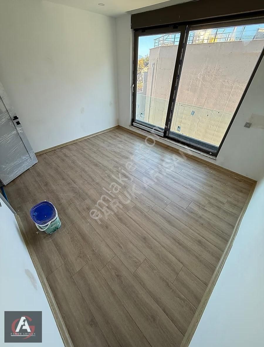 Faruk Arısan'dan Finikenin En Prestijli Sitesinde Ultra Lüx 1+1 - Görsel 15