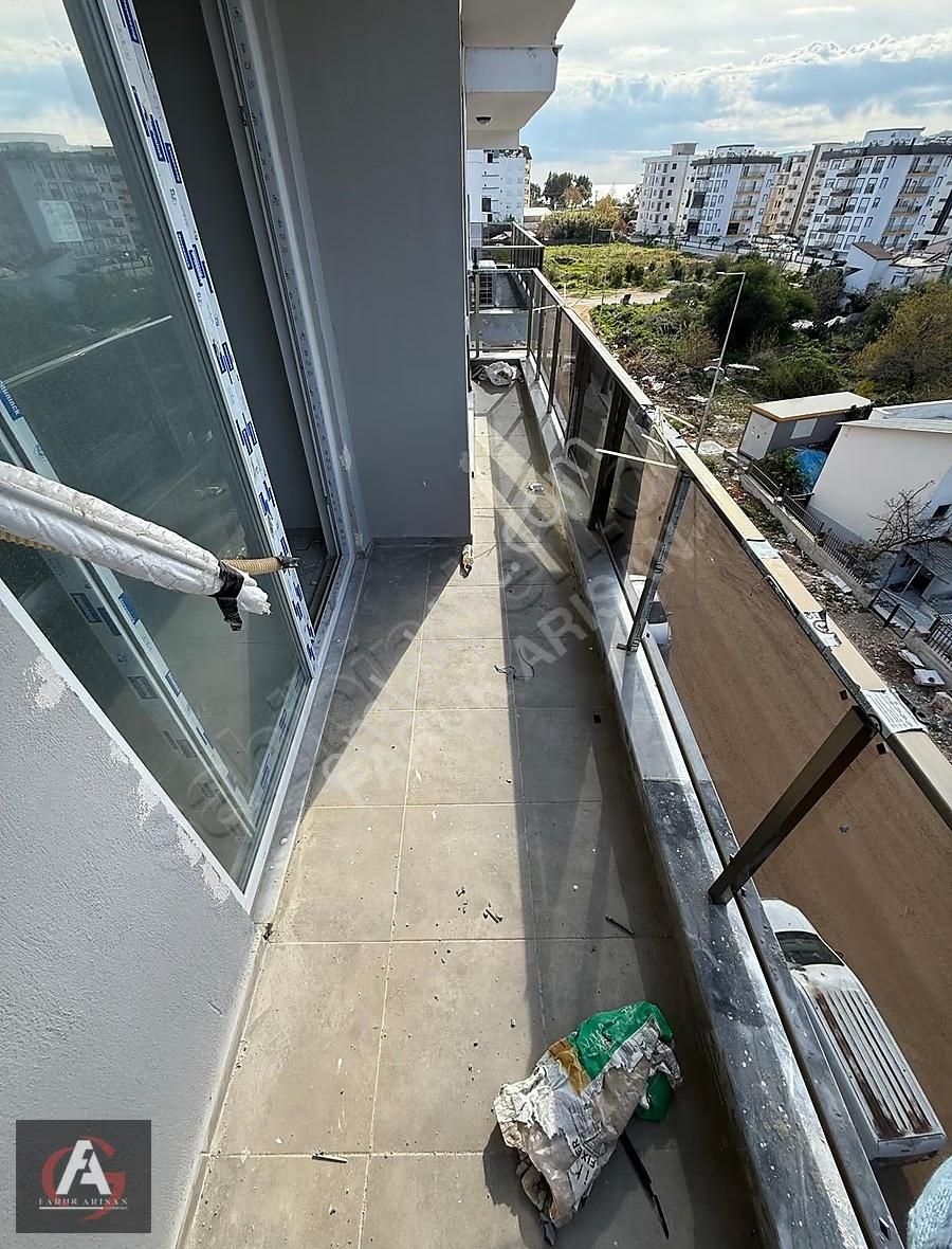 Faruk Arısan'dan Denize Yakın Deniz Manzaralı Oturuma Hazır 1+1 - Görsel 16