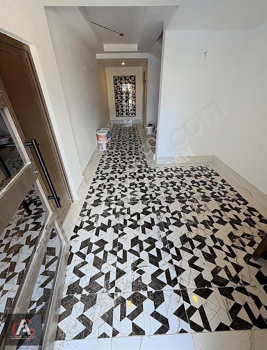 Faruk Arısan'dan Merkezi Konumda Çok Geniş İskanlı Ve Lüx 2+1 - Görsel 6