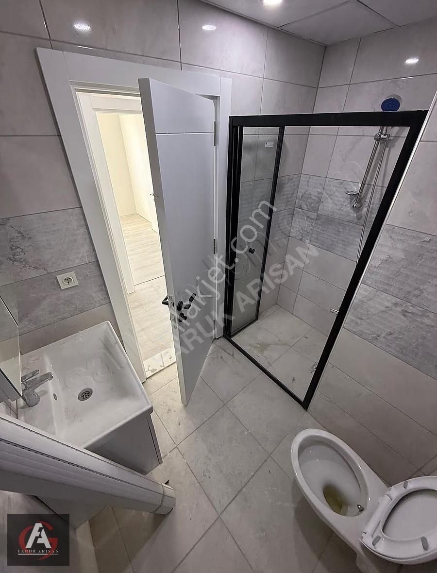 Faruk Arısan'dan Merkezi Konumda Uygun Fiyatlı Ayrı Mutfak 2+1 - Görsel 12