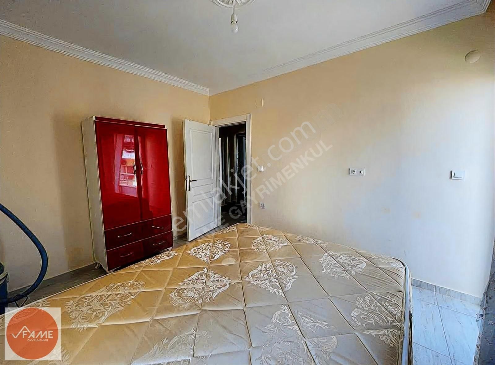 Silifke Atakent'te Eşyalı 1+1 Daire: Çift Banyo, Kiracılı! - Görsel 16