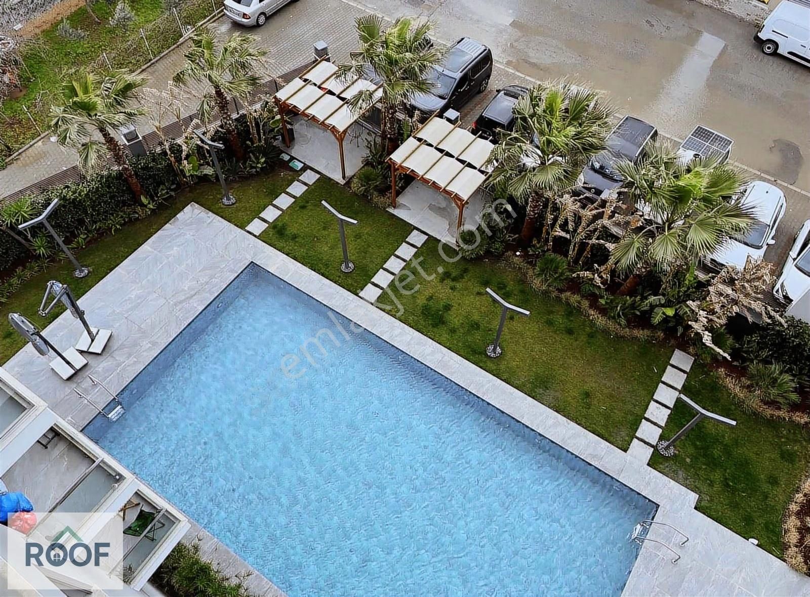 Gültekin Pera Çiğli Havuz Cephesi Sıfır Satılık 1+1 Daire - Görsel 2