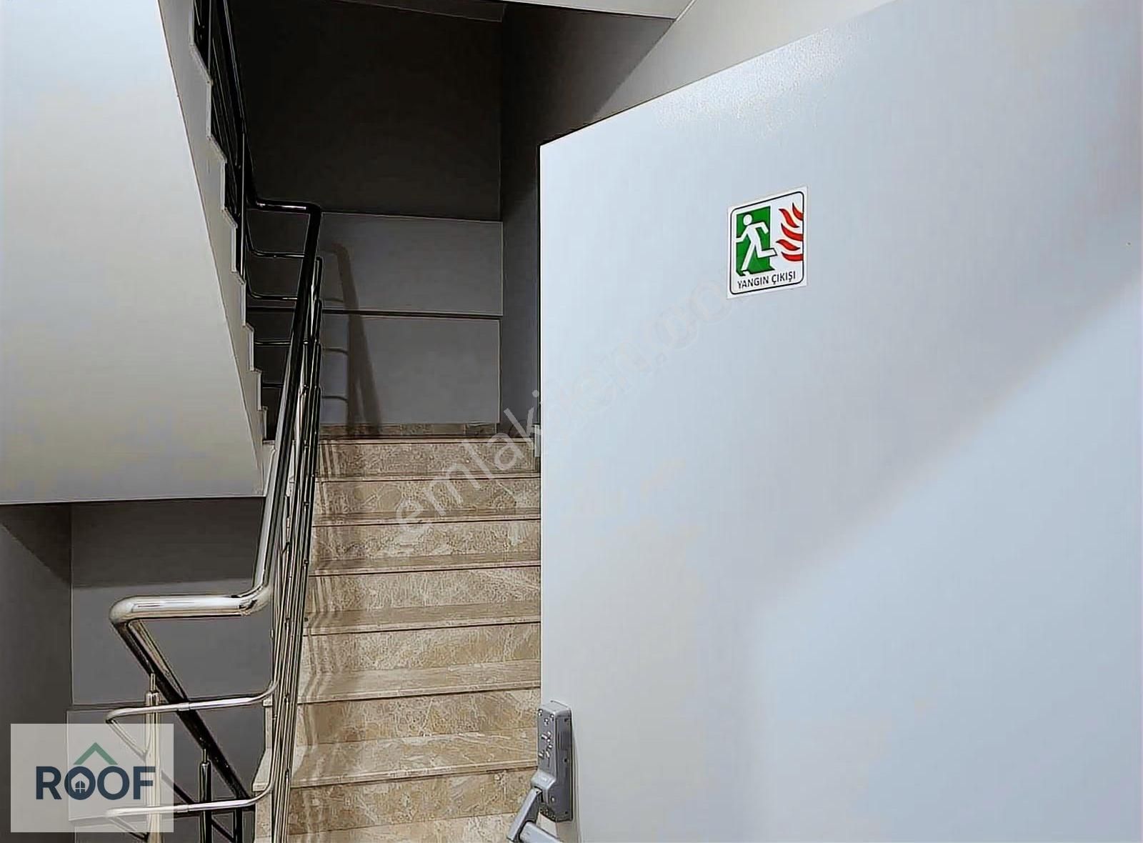 Gültekin Pera Çiğli Havuz Cephesi Sıfır Satılık 1+1 Daire - Görsel 9