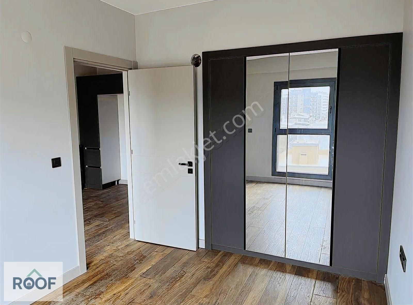 Gültekin Pera Çiğli Havuz Cephesi Sıfır Satılık 1+1 Daire - Görsel 19