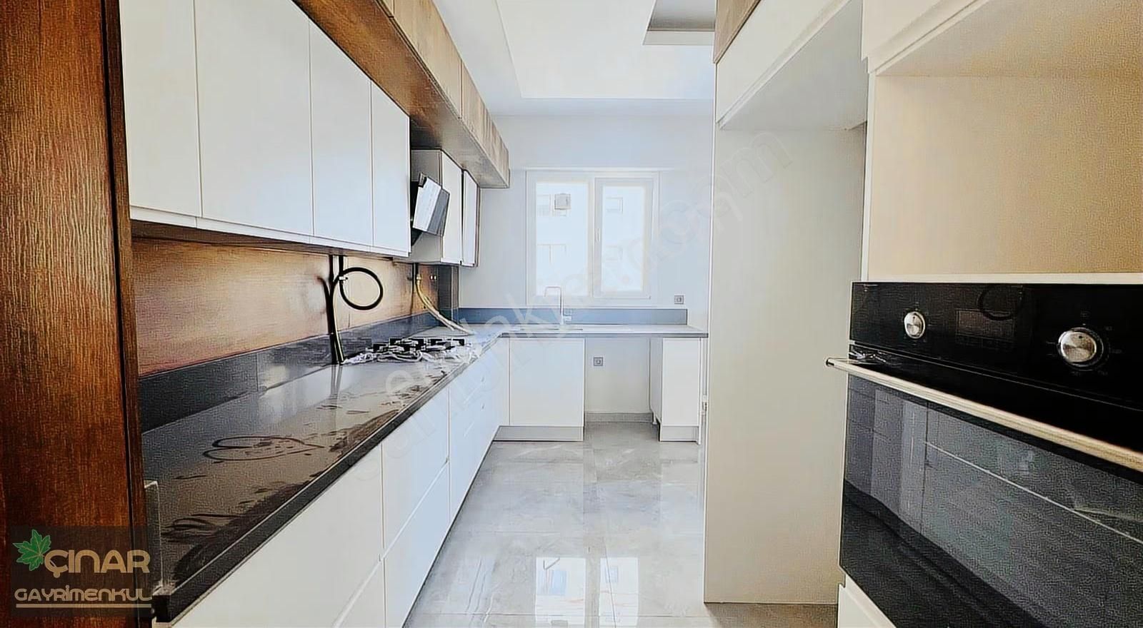 Papatya Cad Üstünde Muhteşem Konum 3+1 Sıfır Satılık Lüks Daire