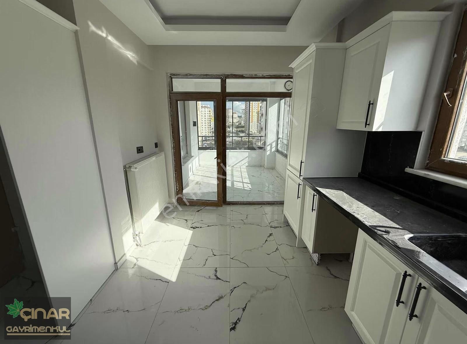 Serkent Anayol Üzerinde Düşük Katlı 4+1 Satılık Sıfır Lüks Daire - Görsel 16