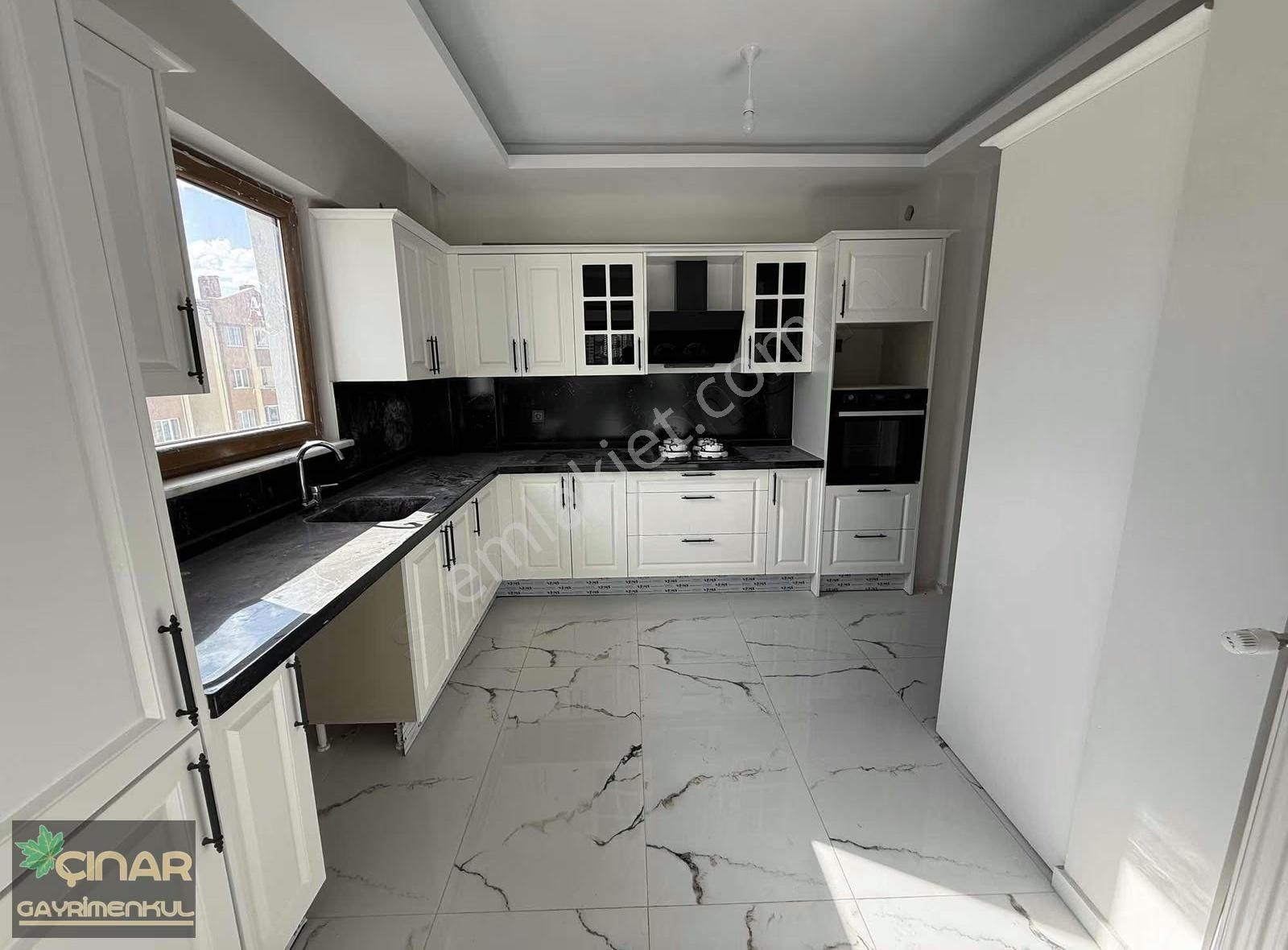 Serkent Anayol Üzerinde Düşük Katlı 4+1 Satılık Sıfır Lüks Daire - Görsel 19