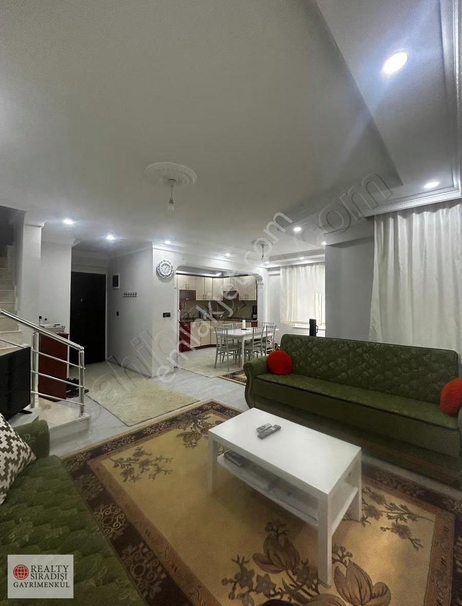 Realty Sıradışı'ndan Daire Fiyatına 4+1 Satılık Triplex Villa ! - Görsel 14