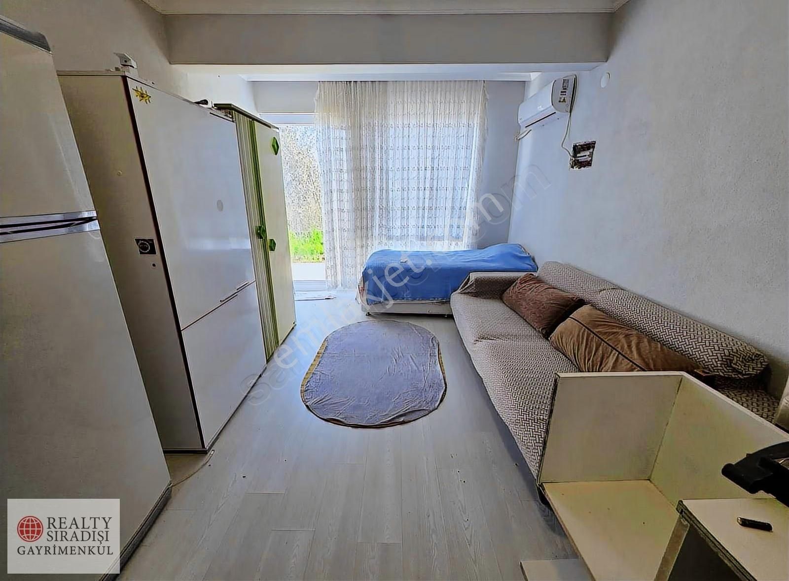 Aksu Kemerağzı Denize Yakın Satılık 3+1 Triplex Villa - Görsel 21