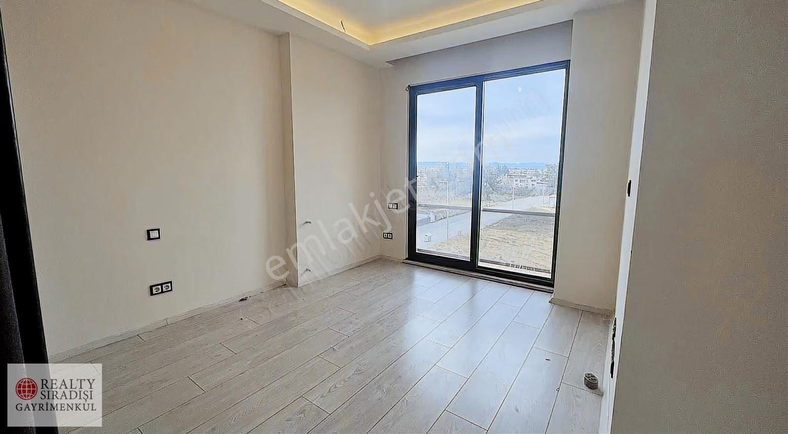 Aksuda Kiralık 4+1 Dubleks Loft Daire - Görsel 23