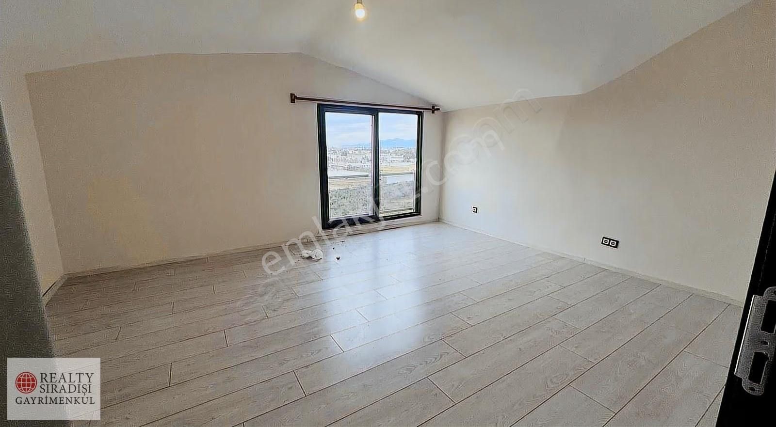 Aksuda Kiralık 4+1 Dubleks Loft Daire - Görsel 14