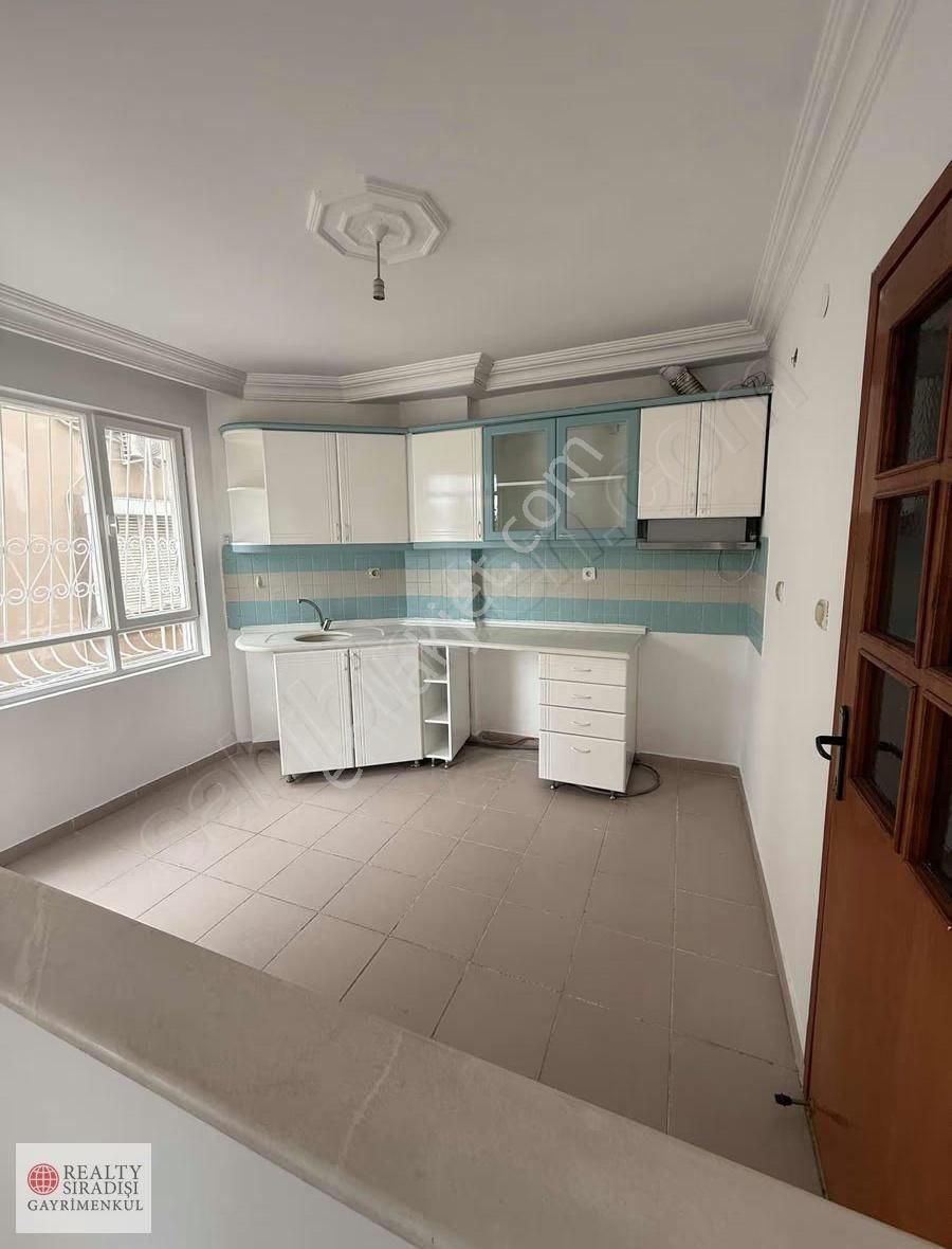 Çok Geniş 75 M2 1. Kat Askeri Kamp Karşısı Yarı Kapalı Mutfak - Görsel 9