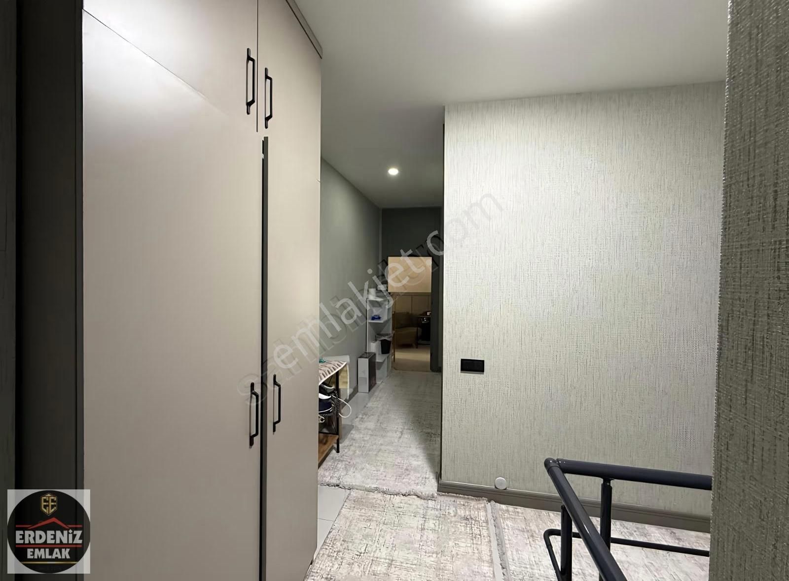 Özgürlük Mh 5+2 210m2 Doğalgaz Kombili Asansörlü Dubleks Daire - Görsel 2