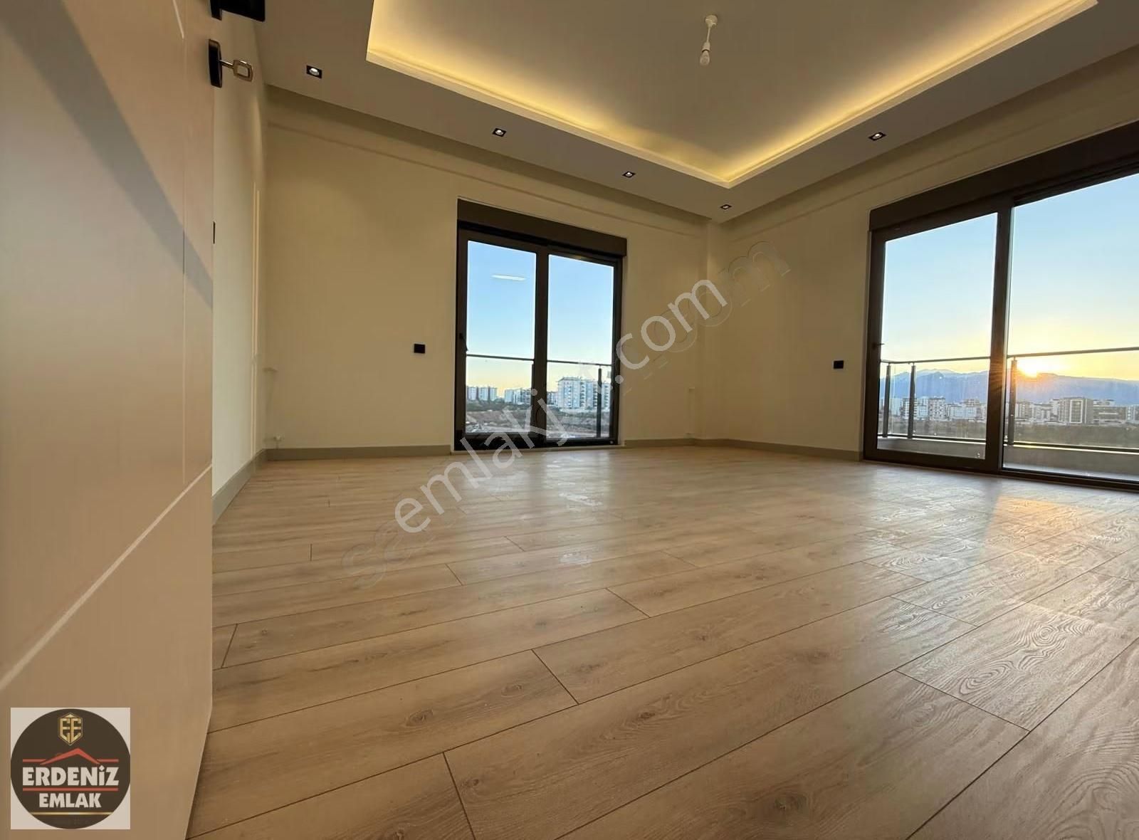 Çankaya Mh Havuzlu 2+1 100m2 Full+full Kat Seçenekli Daireler - Görsel 2