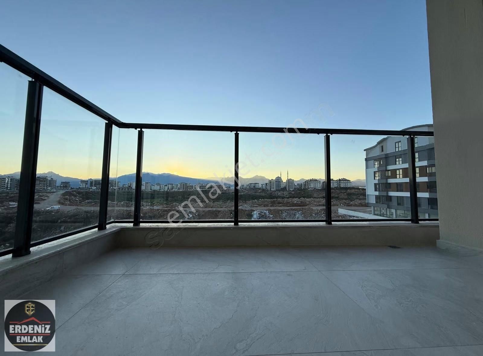 Çankaya Mh Havuzlu 2+1 100m2 Full+full Kat Seçenekli Daireler - Görsel 16