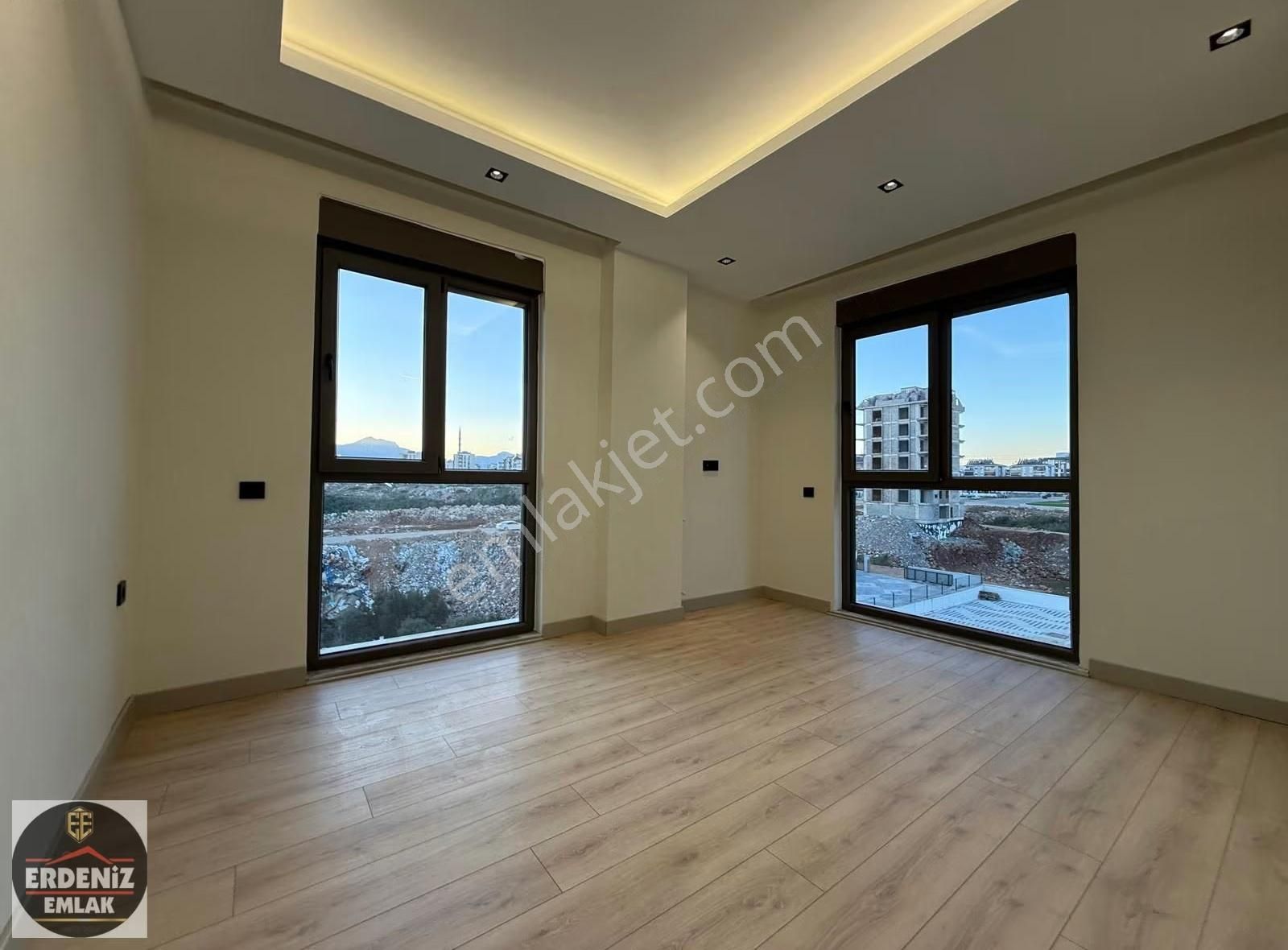 Çankaya Mh Havuzlu 2+1 100m2 Full+full Kat Seçenekli Daireler - Görsel 19