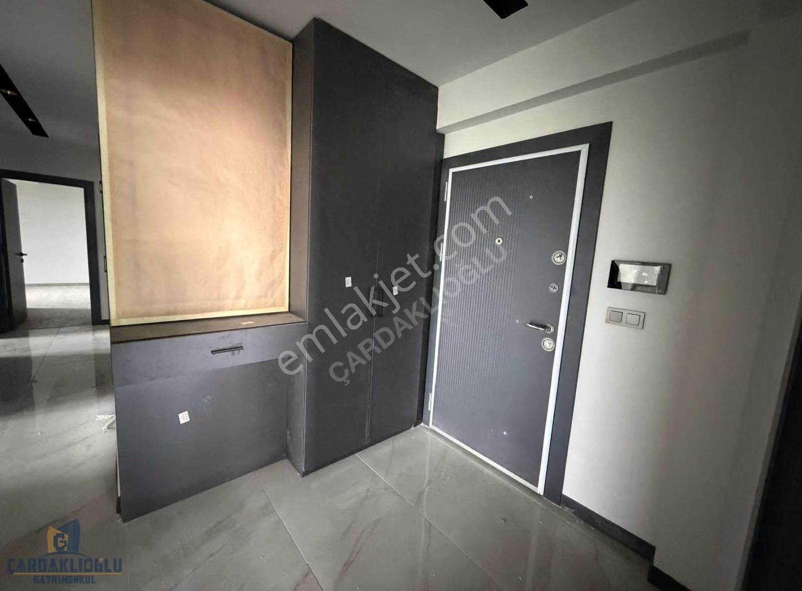 Yeni Barış Mah. Deniz Manzaralı Lüx Satılık 3+1 Daire