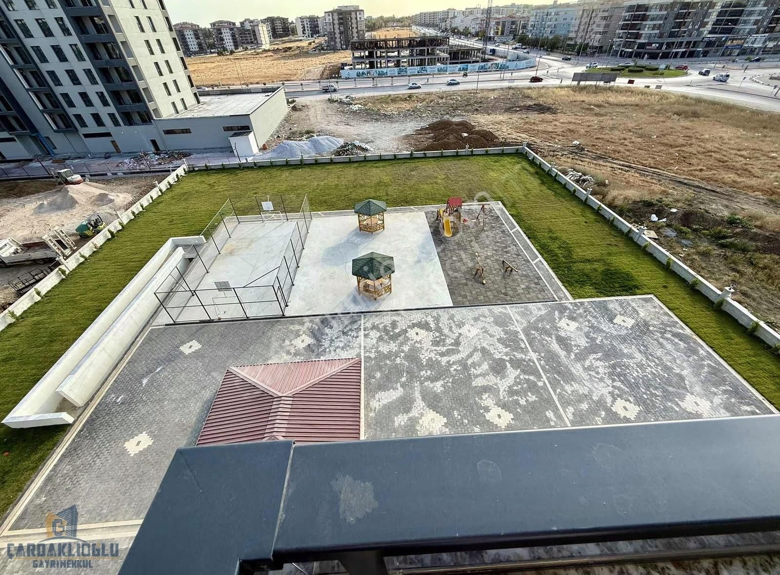 Çanakkale Merkez Esenlerde Prestijli Site İçerisinde Satılık - Görsel 21