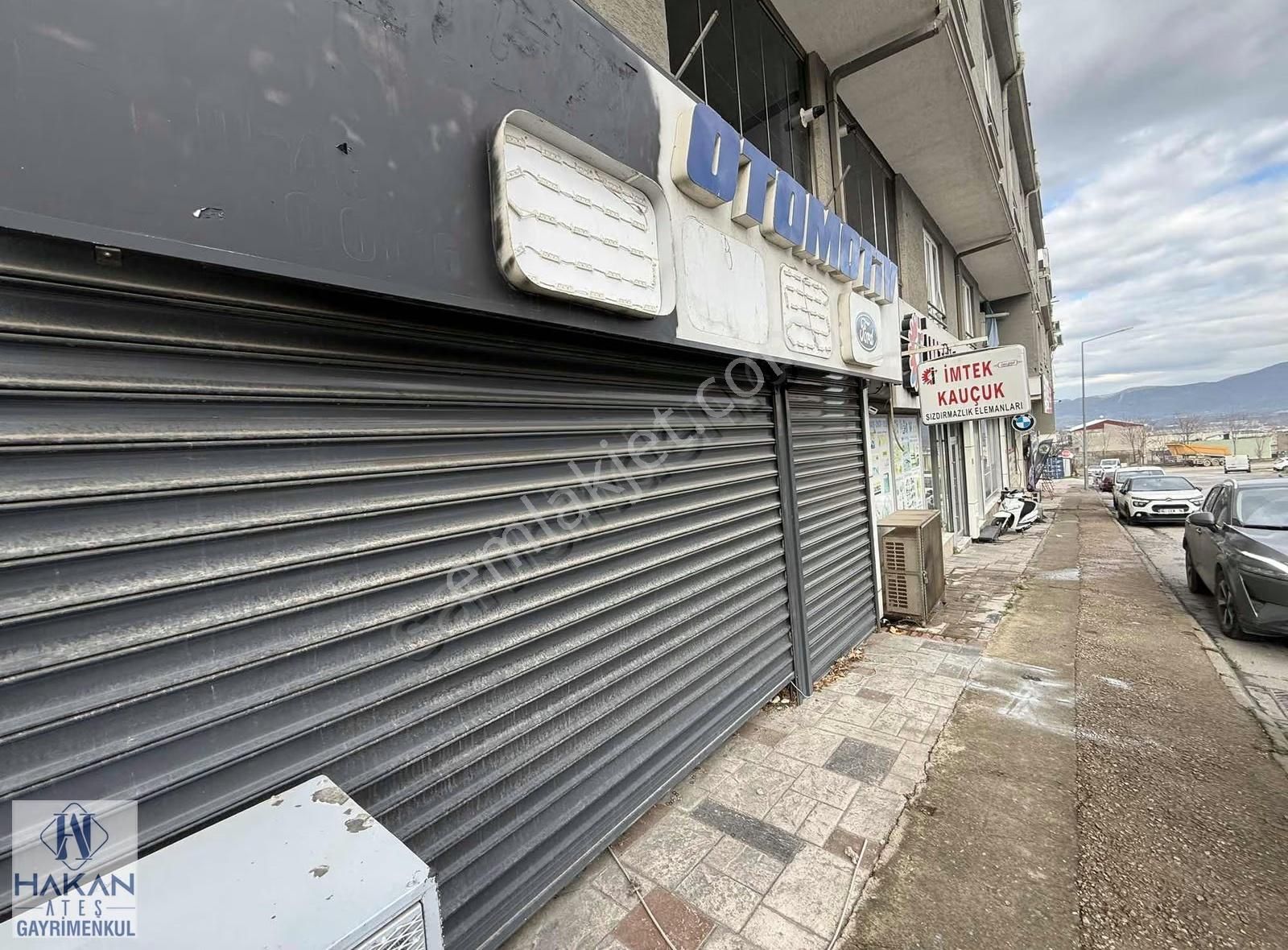 Hakan Ateş"ten Otosansitte Ana Cadde Üzeri Kiralık Dükkan - Görsel 17