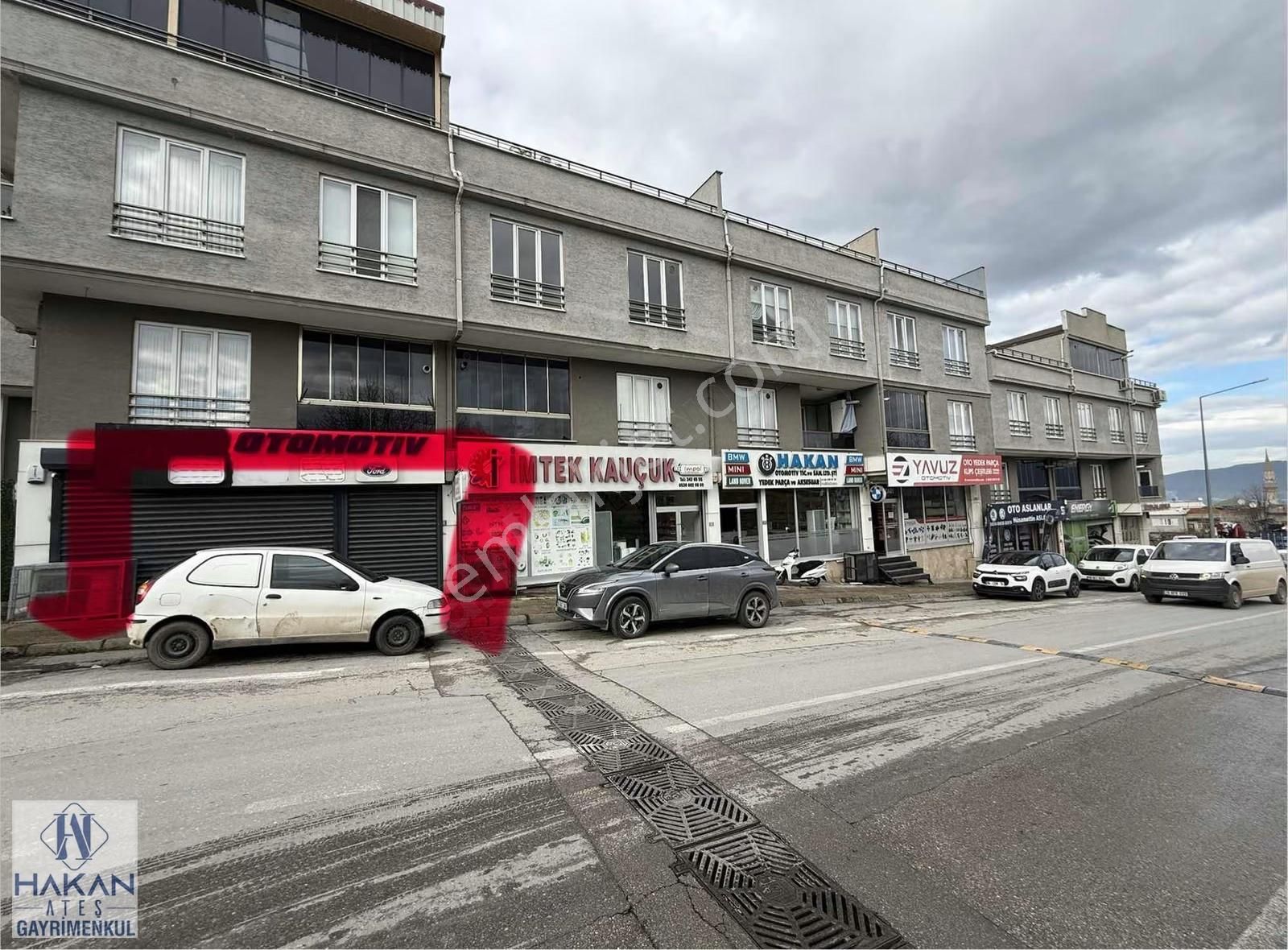 Hakan Ateş"ten Otosansitte Ana Cadde Üzeri Kiralık Dükkan
