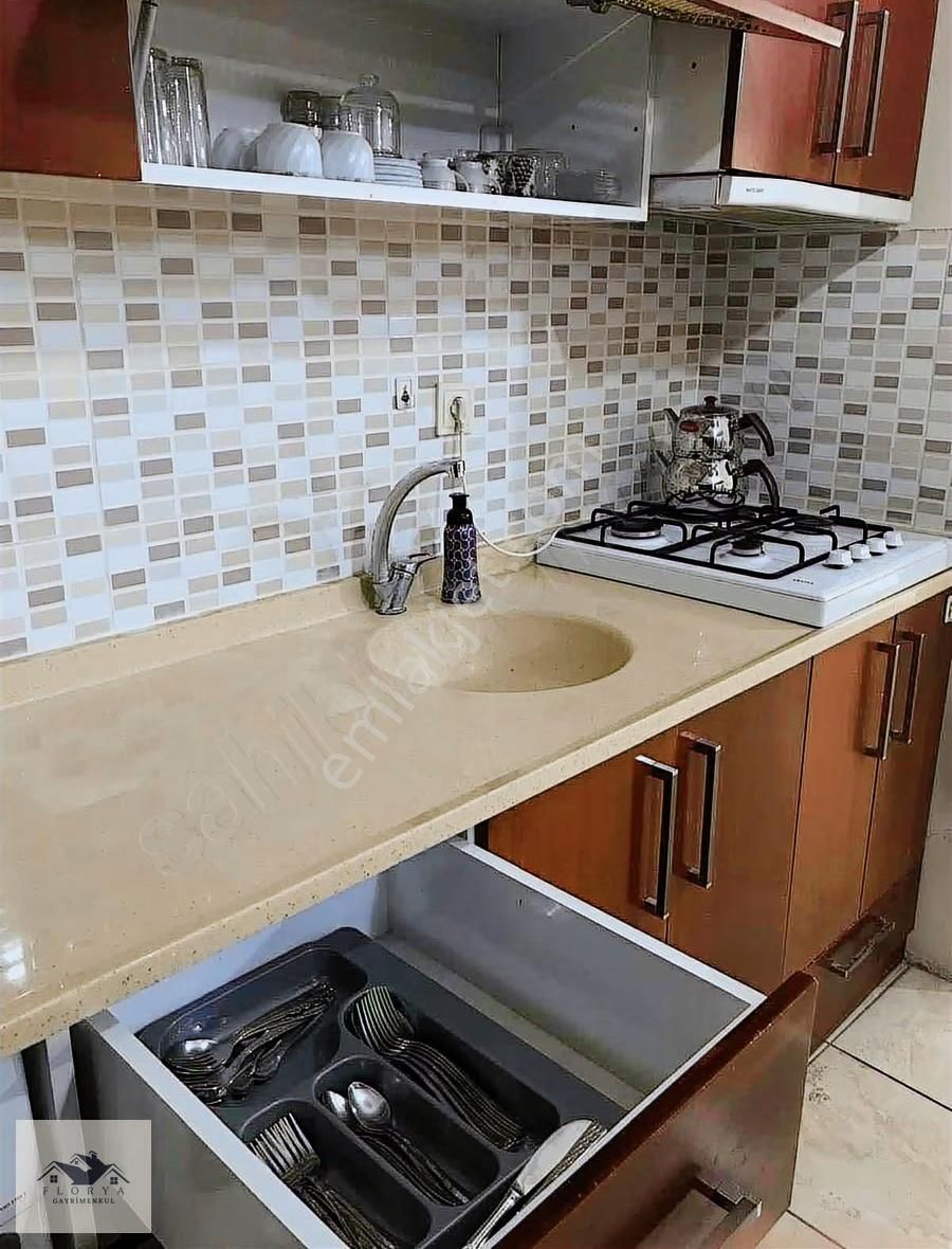 Çınara Yürüme Mesafesinde Kiralık Apart - Görsel 2