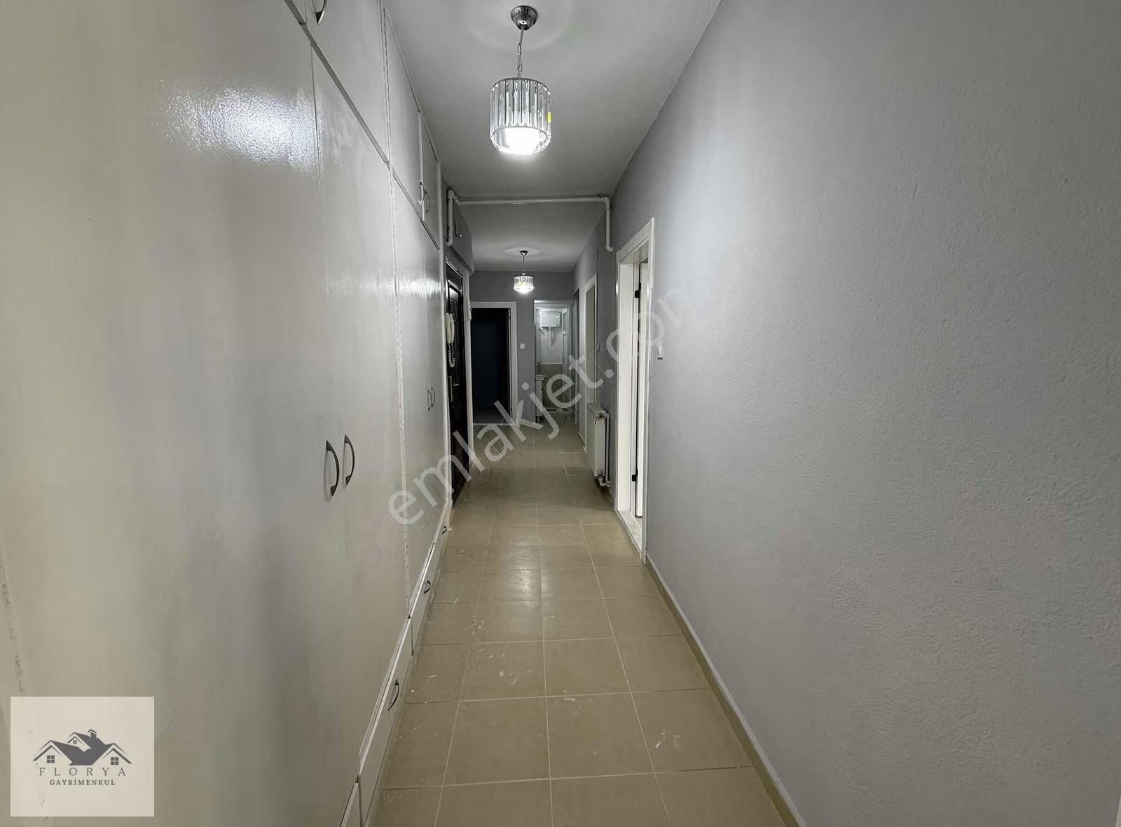 Çınara Çok Yakın 3+1 Ara Kat Komple Yenilenmiş 2.750.000 Tl - Görsel 5