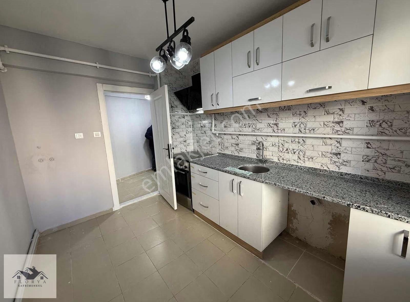 Çınara Çok Yakın 3+1 Ara Kat Komple Yenilenmiş 2.750.000 Tl - Görsel 2