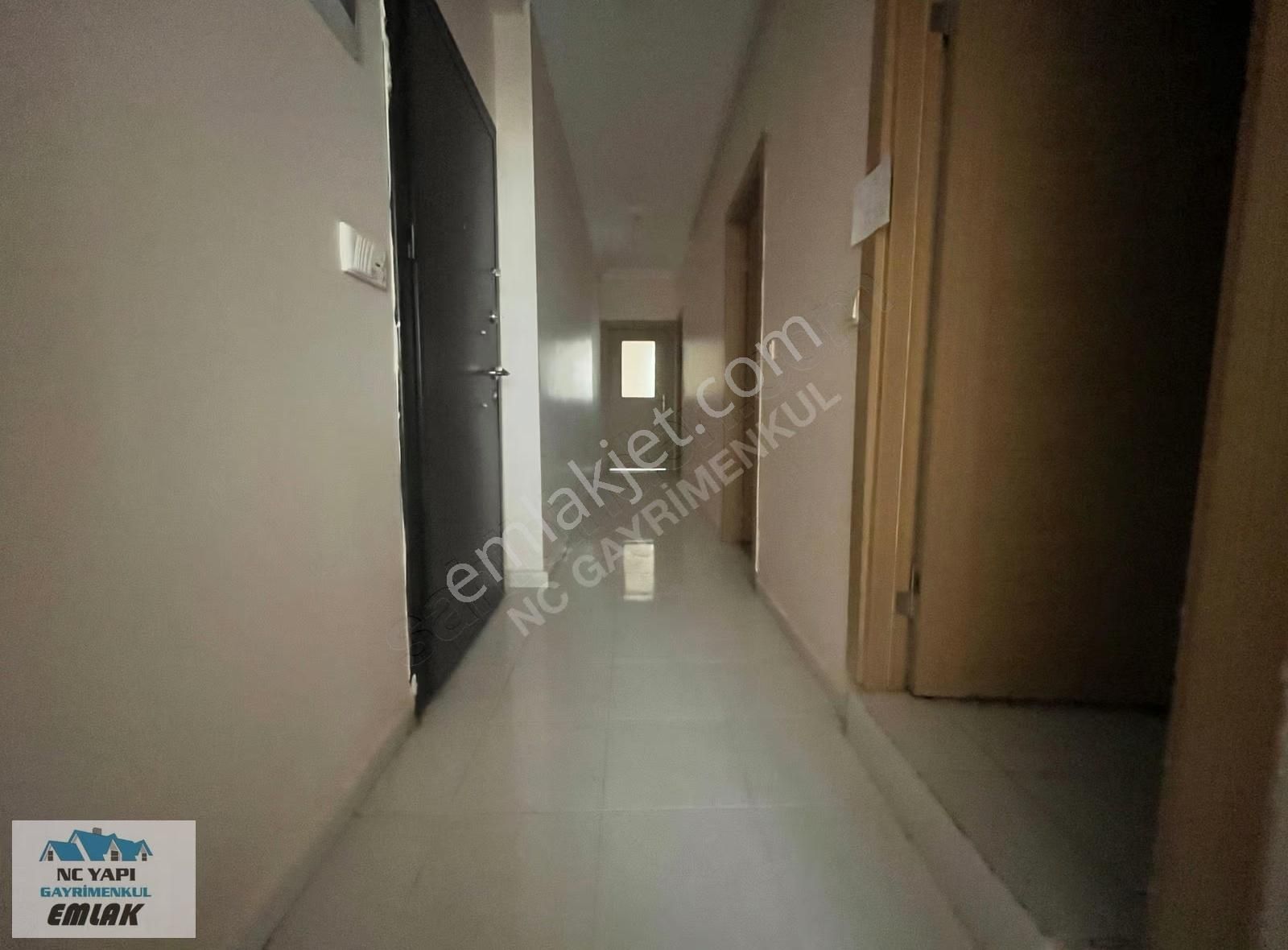 Çekmeköy Merkez'de Satılık 2+1 Bahçe Katı Daire (krediye Uygun) - Görsel 7
