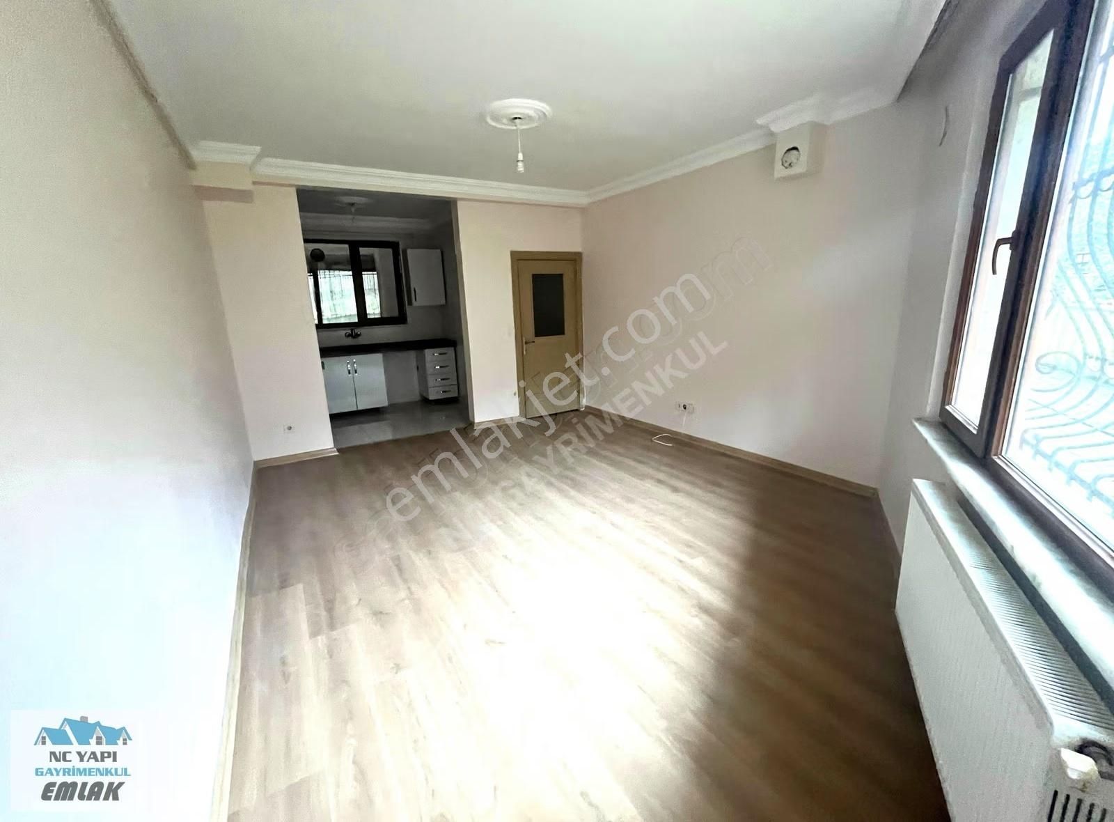 Çekmeköy Merkez'de Satılık 2+1 Bahçe Katı Daire (krediye Uygun) - Görsel 32