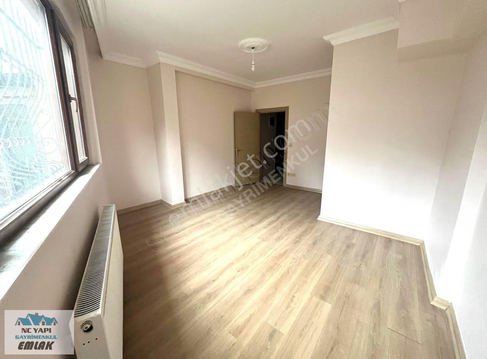 Çekmeköy Merkez'de Satılık 2+1 Bahçe Katı Daire (krediye Uygun) - Görsel 23