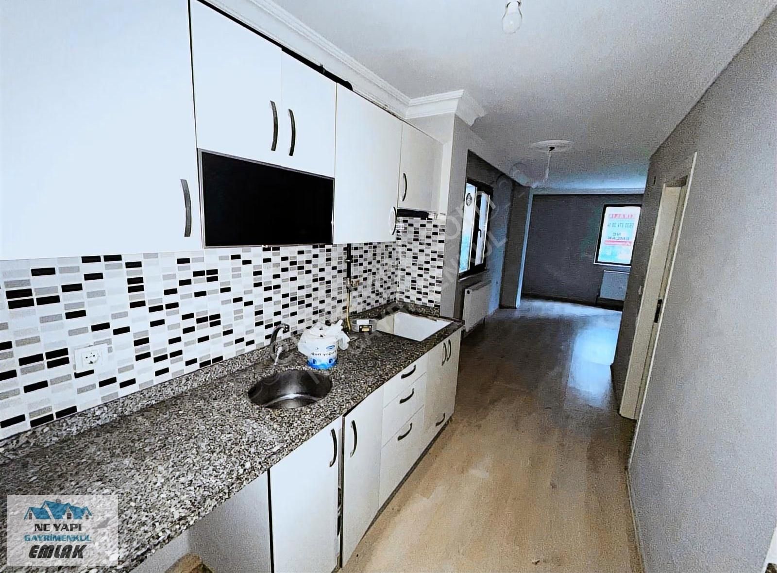 Çekmeköy Taşdelende Yüksek Giriş Daire 1 Oda 1 Salon Açık Mutfak - Görsel 30