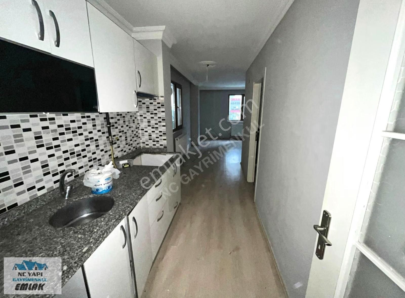 Çekmeköy Taşdelende Yüksek Giriş Daire 1 Oda 1 Salon Açık Mutfak - Görsel 24
