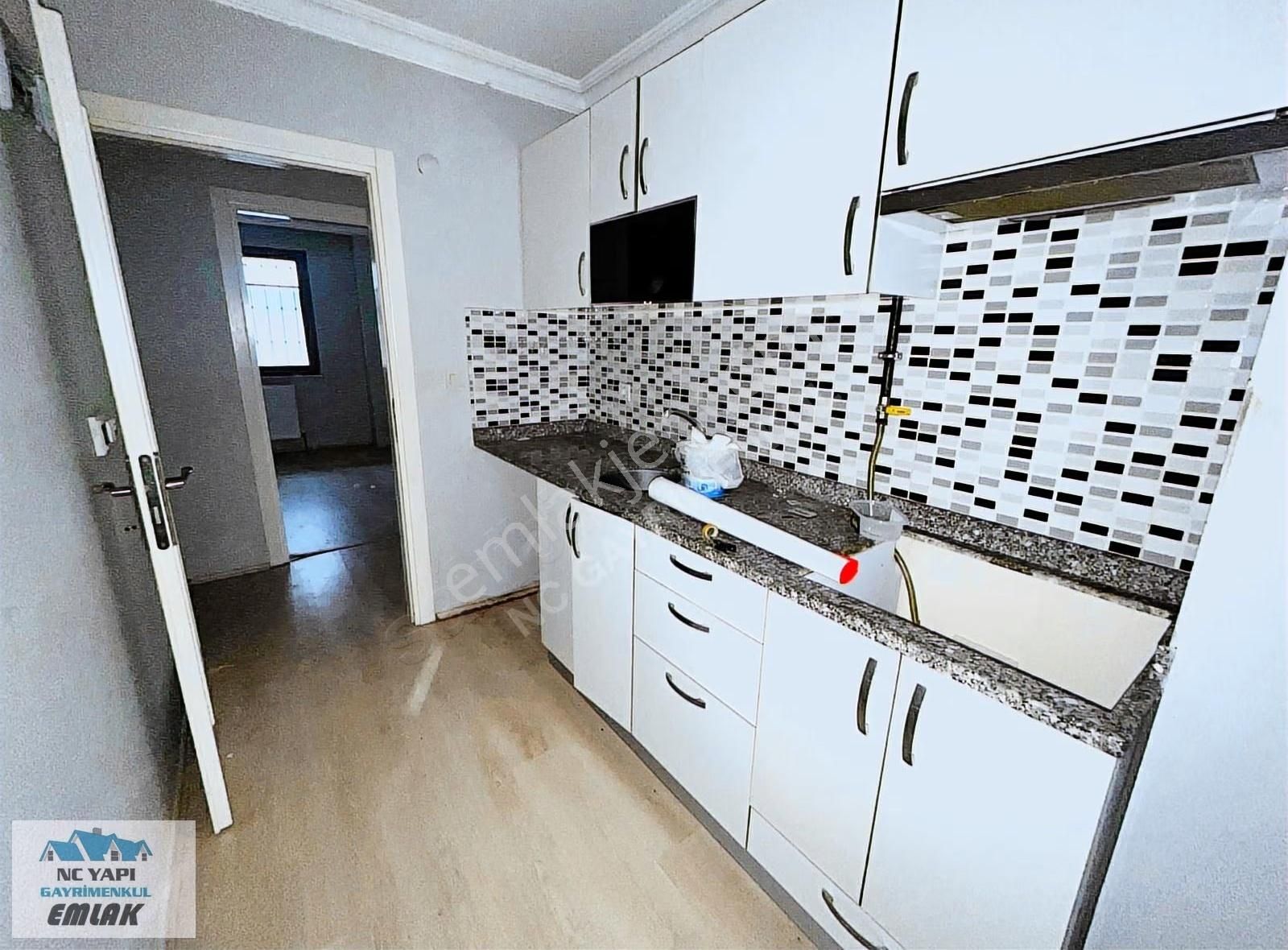 Çekmeköy Taşdelende Yüksek Giriş Daire 1 Oda 1 Salon Açık Mutfak - Görsel 11
