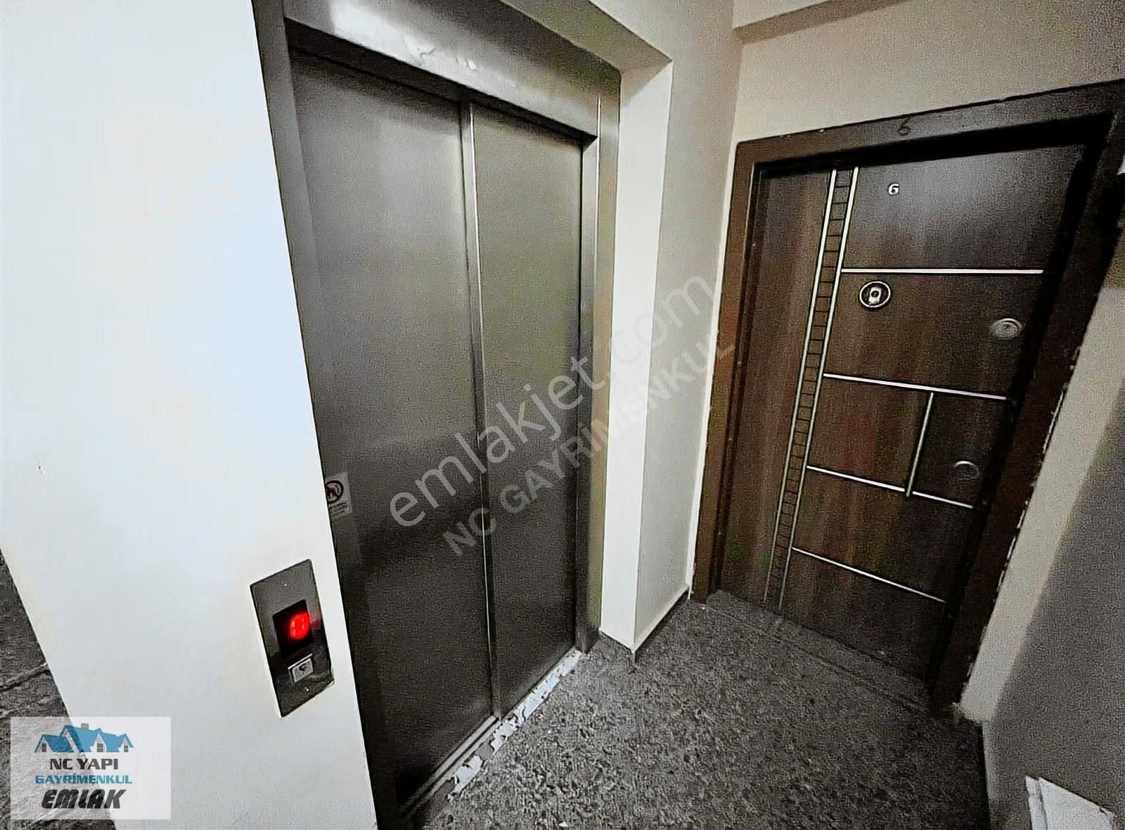 Çekmeköy Taşdelende Yüksek Giriş Daire 1 Oda 1 Salon Açık Mutfak - Görsel 2