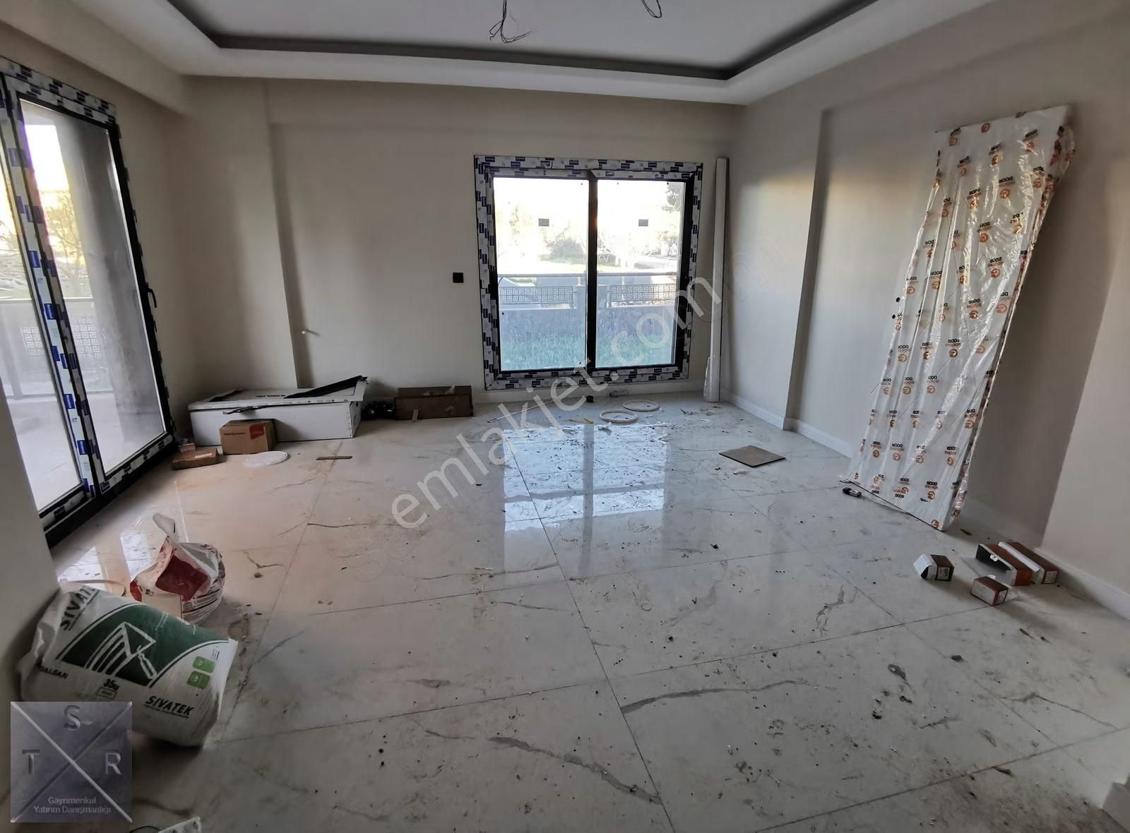 Tsr'den Yenişakran Afacan Mevki Satılık 4+1 Triplex Villa - Görsel 2