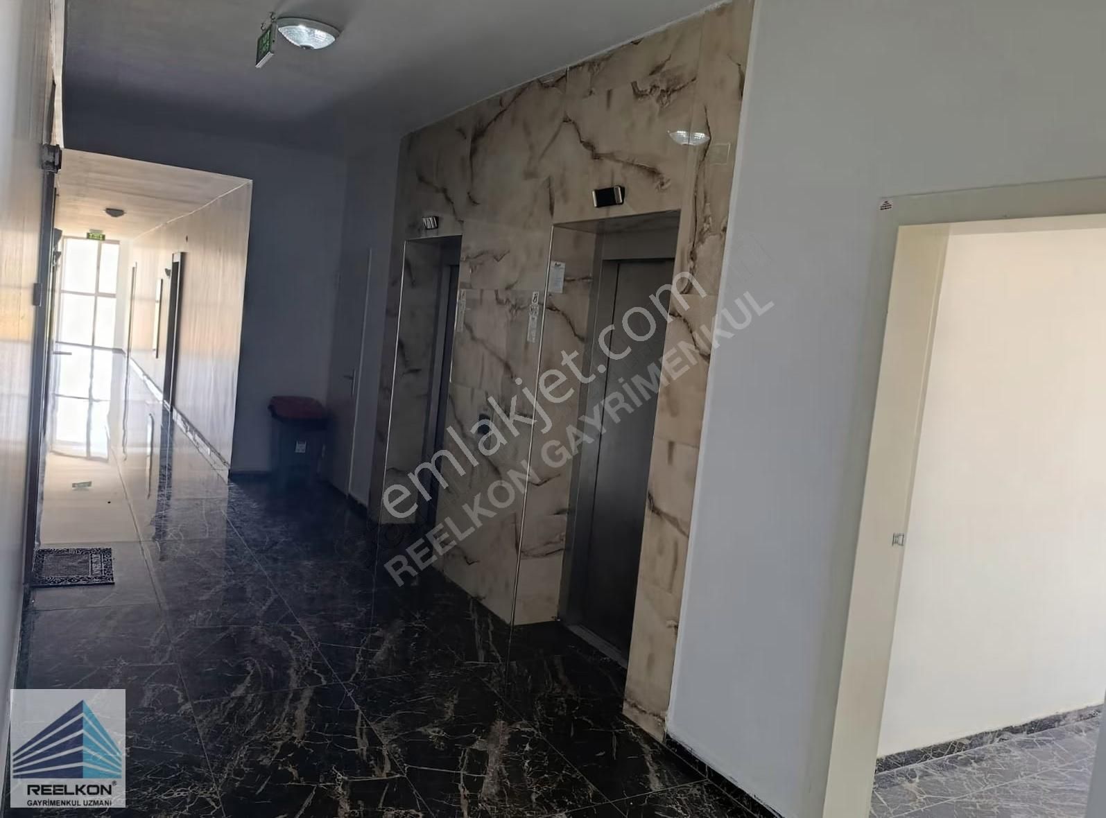 İncek Avluda Katta 1+1 Boş - Görsel 14