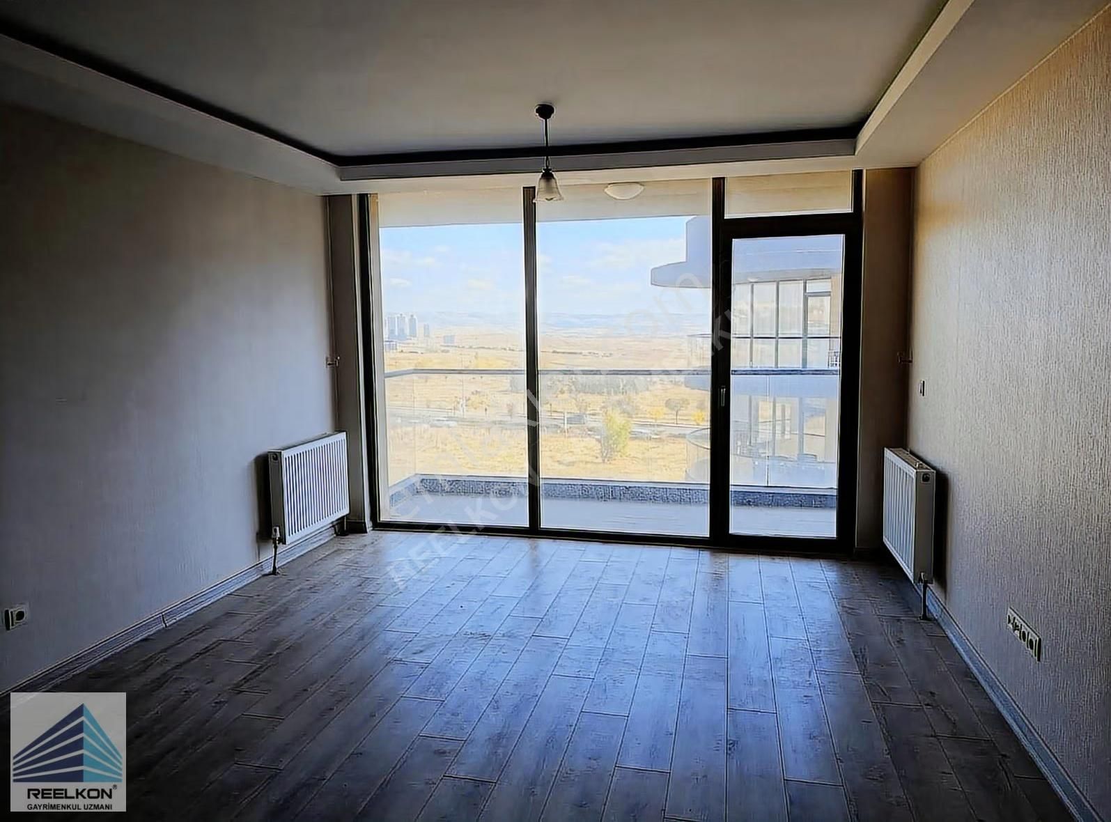 İncek Avluda Katta 1+1 Boş - Görsel 18