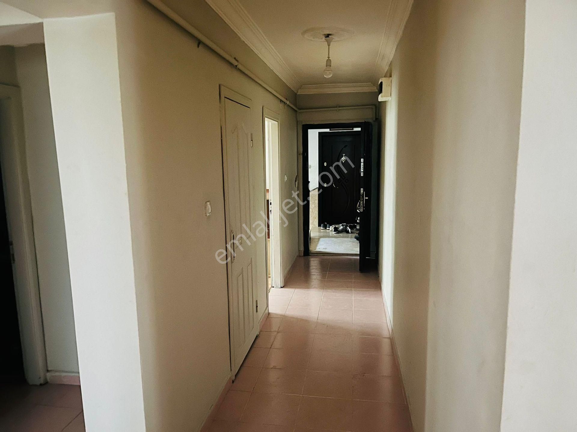 Yılmaz Gayrimenkulden Kacırılmayacak 3+1 Fırsat Dairesi - Görsel 11