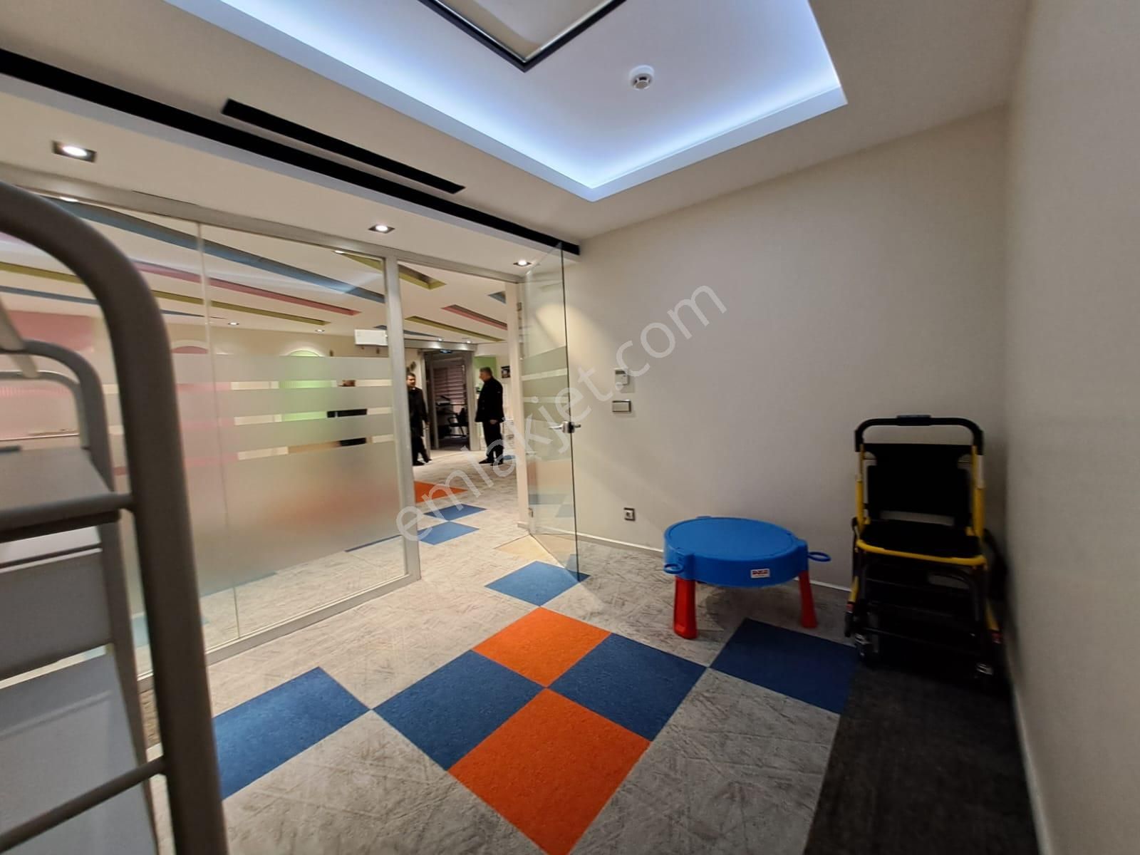 Esenler Satılık İş Merkezı Ofis,klinik,eğtim,güzelik,kurumsala Uygun - Görsel 13