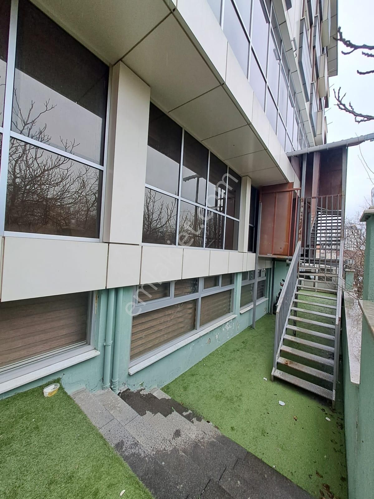 Esenler Satılık İş Merkezı Ofis,klinik,eğtim,güzelik,kurumsala Uygun - Görsel 34